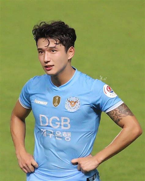Hồ sơ Cầu thủ Beijing Renhe: Cầu thủ đẹp trai nhất trong cbs